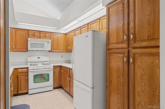 7500 E Dartmouth Avenue 9, Denver, CO 80231