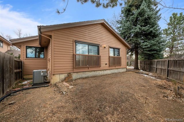 7500 E Dartmouth Avenue 9, Denver, CO 80231
