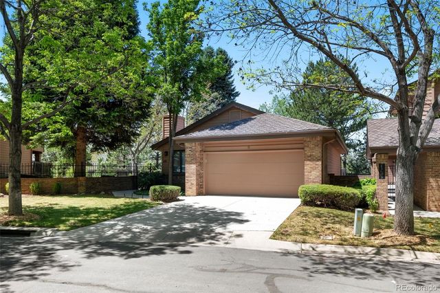 7500 E Dartmouth Avenue 9, Denver, CO 80231