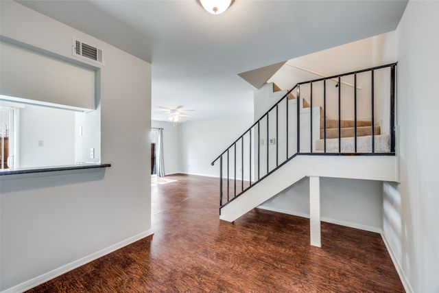 333 Melrose Drive 14D, Richardson, TX 75080