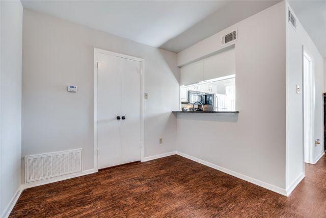 333 Melrose Drive 14D, Richardson, TX 75080