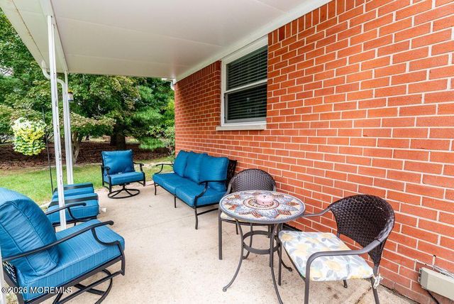 9 A Homestead Drive, Whiting, NJ 08759