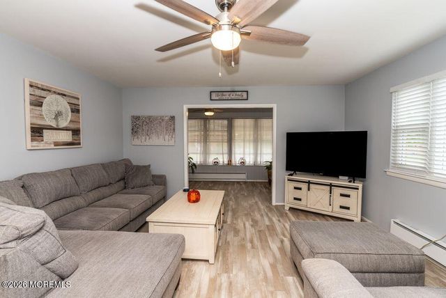 9 A Homestead Drive, Whiting, NJ 08759