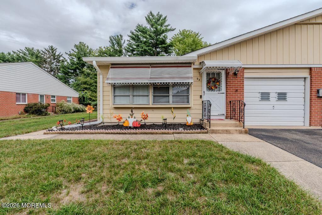 9 A Homestead Drive, Whiting, NJ 08759