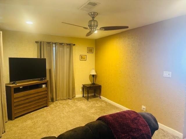 5487 Fairview Dr, Bridge City, TX 77630