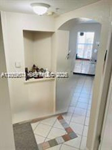 8906 W Flagler St 216, Miami, FL 33174