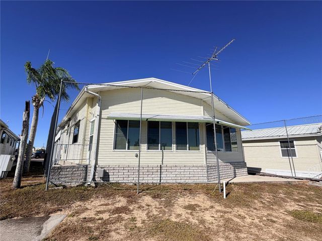 912 ST GEORGE DRIVE, Davenport, FL 33837