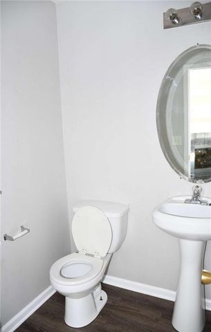 4612 Grand Central Parkway, Decatur, GA 30035