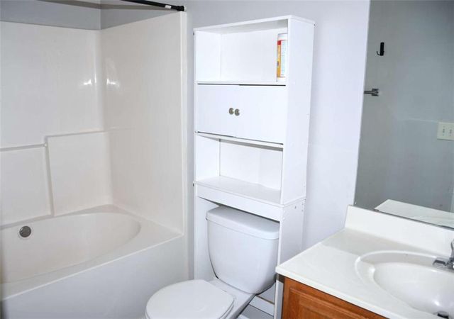 4612 Grand Central Parkway, Decatur, GA 30035