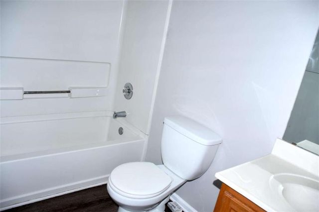 4612 Grand Central Parkway, Decatur, GA 30035