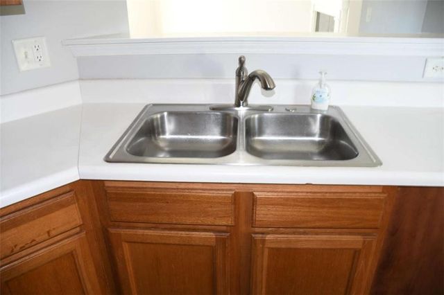 4612 Grand Central Parkway, Decatur, GA 30035