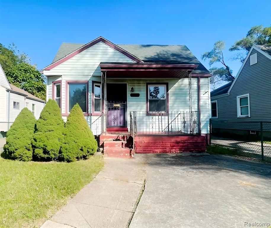 11380 Plainview Avenue, Detroit, MI 48228