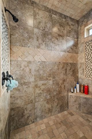 4911 E Sagely Lane, Fayetteville, AR 72703