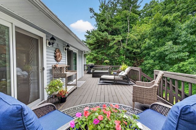 38 Sable Run Ln, Methuen, MA 01844