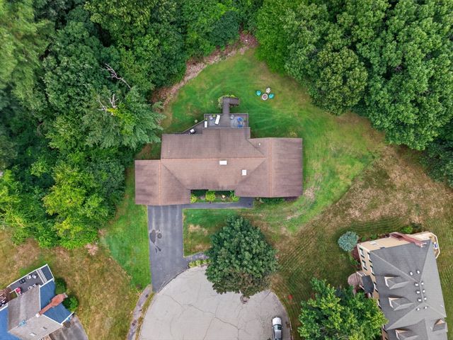 38 Sable Run Ln, Methuen, MA 01844