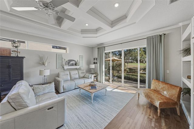 12422 WOODLANDS CIRCLE, Dade City, FL 33525