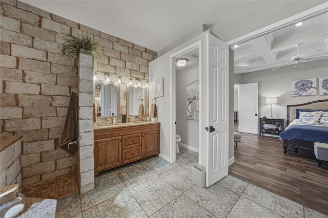 12422 WOODLANDS CIRCLE, Dade City, FL 33525