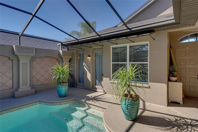 12422 WOODLANDS CIRCLE, Dade City, FL 33525