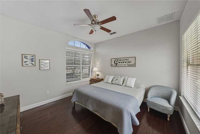 12422 WOODLANDS CIRCLE, Dade City, FL 33525