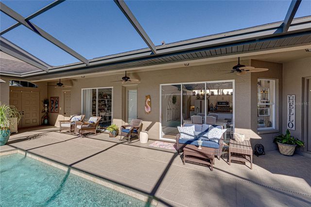 12422 WOODLANDS CIRCLE, Dade City, FL 33525