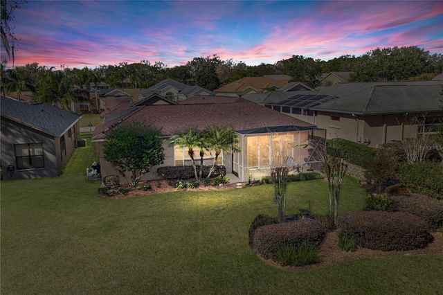 12422 WOODLANDS CIRCLE, Dade City, FL 33525