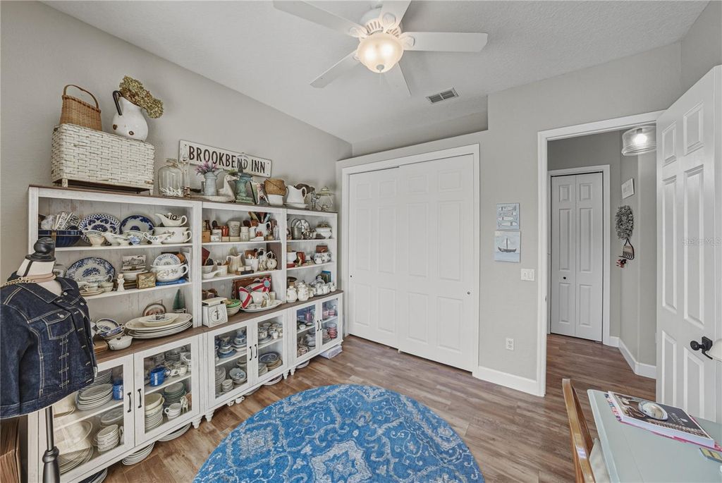 Image 44 of property listing at 12422 WOODLANDS CIRCLE, Dade City, FL 33525