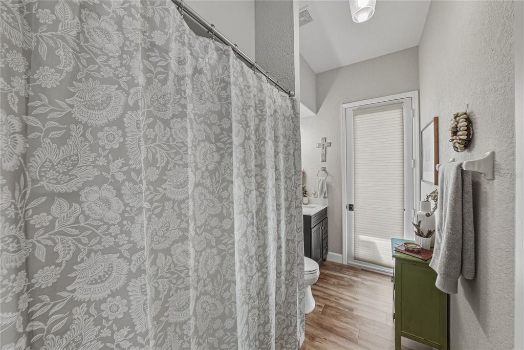 Image 45 of property listing at 12422 WOODLANDS CIRCLE, Dade City, FL 33525