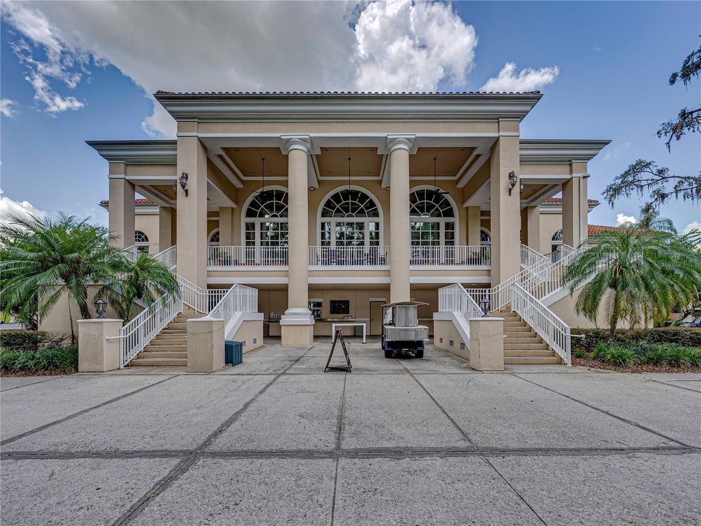 Image 75 of property listing at 12422 WOODLANDS CIRCLE, Dade City, FL 33525