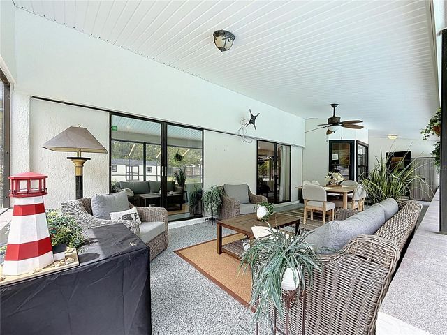 9238 TREE TOP LANE, Hudson, FL 34669