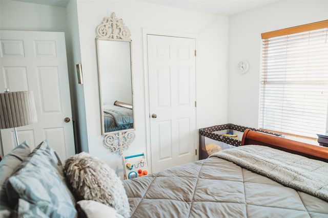 6078 E Line Road, Whitewright, TX 75491