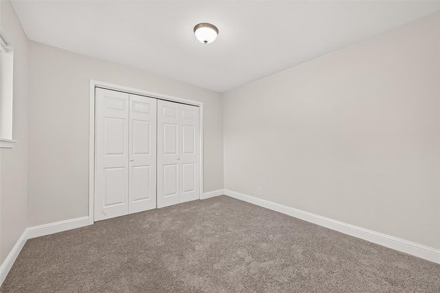 509 Southern Oaks Drive, Lake Jackson, TX 77566