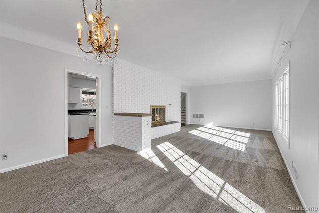 4265 Pine Tree Trail, Bloomfield Hills, MI 48302