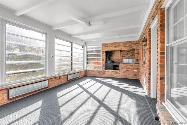 4265 Pine Tree Trail, Bloomfield Hills, MI 48302