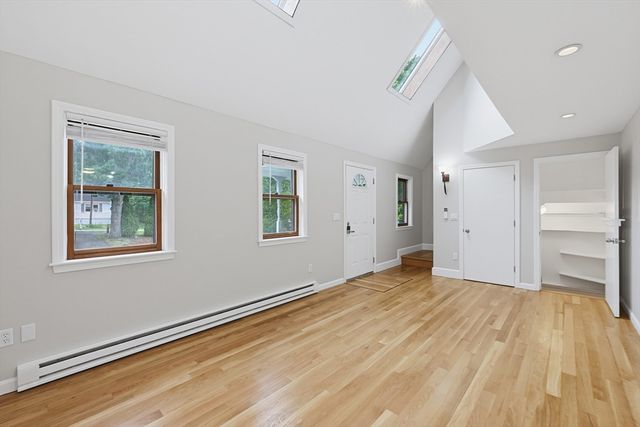 708 Rocky Hill Rd, Plymouth, MA 02360