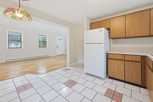708 Rocky Hill Rd, Plymouth, MA 02360