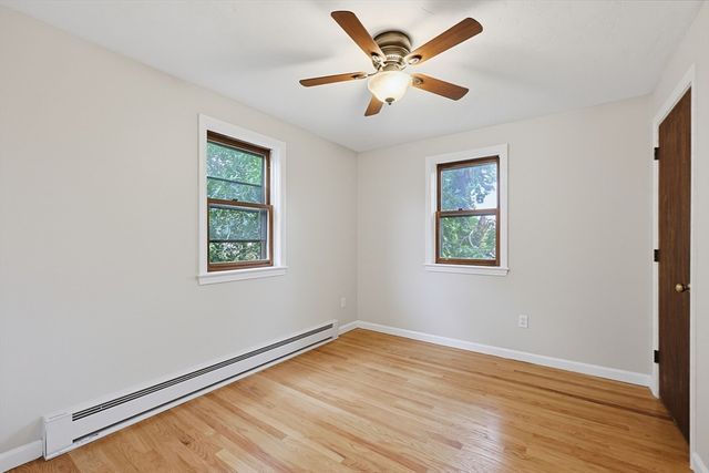 708 Rocky Hill Rd, Plymouth, MA 02360