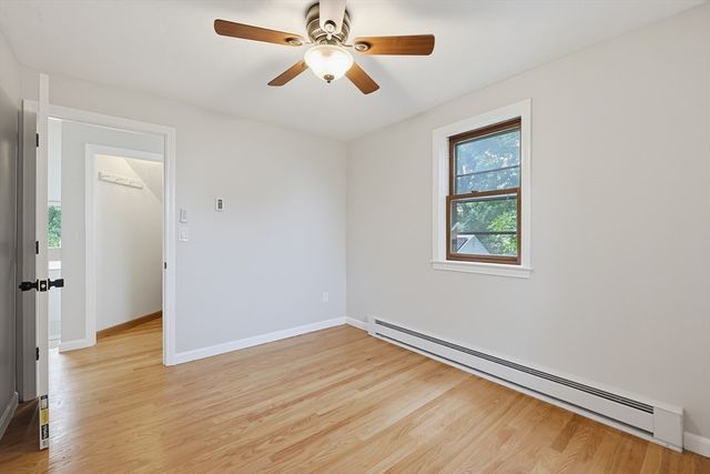 708 Rocky Hill Rd, Plymouth, MA 02360