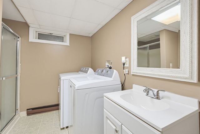 708 Rocky Hill Rd, Plymouth, MA 02360