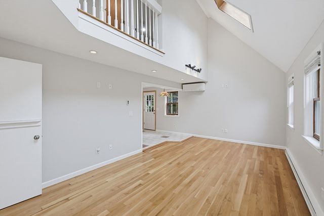 708 Rocky Hill Rd, Plymouth, MA 02360