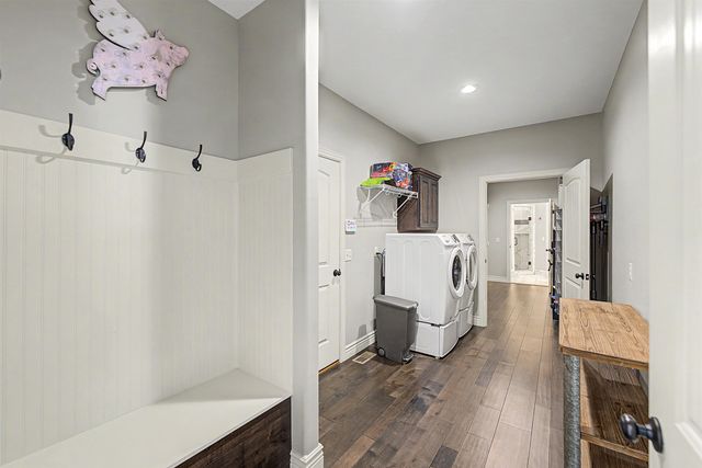 2601 Aberdeen Ln, Salina, KS 67401