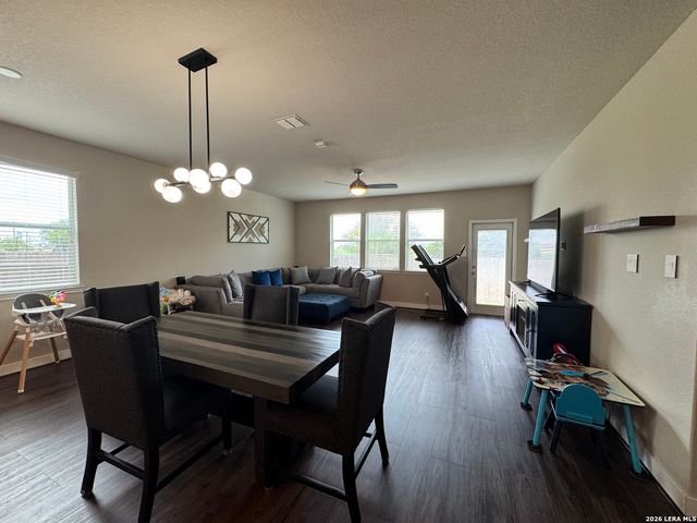 9918 Copper Rise, Converse, TX 78109