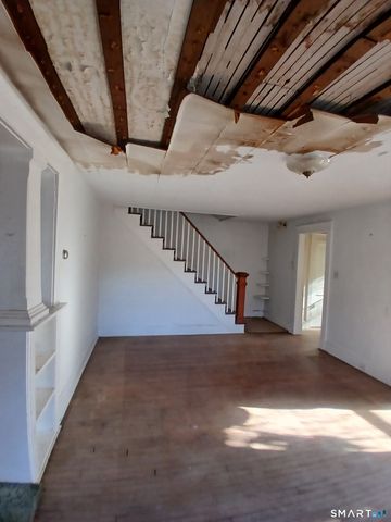 127 Maple Street, Norwich, CT 06360