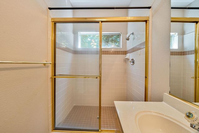 101 Sedgeford Way, Folsom, CA 95630