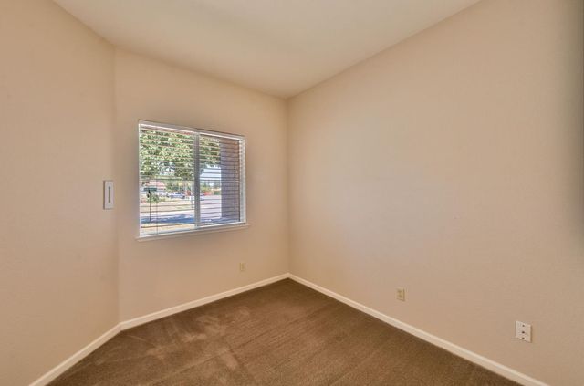 101 Sedgeford Way, Folsom, CA 95630