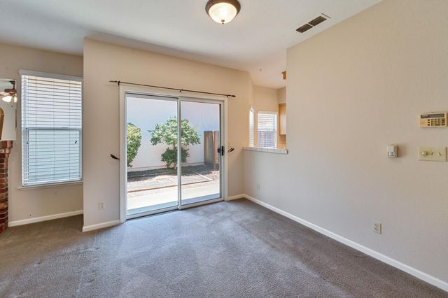 101 Sedgeford Way, Folsom, CA 95630
