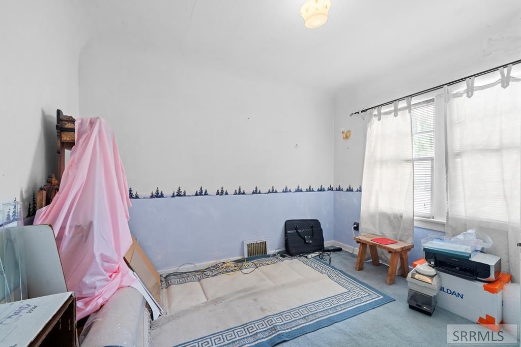 Image 14 of property listing at 267 N State Street, Rigby, ID 83442