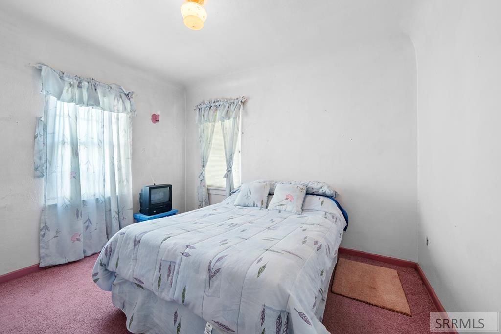 Image 16 of property listing at 267 N State Street, Rigby, ID 83442