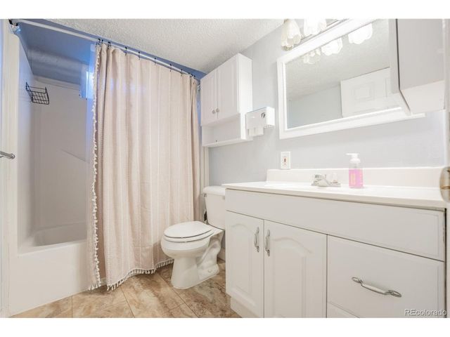 6436 S Kline, Littleton, CO 80127