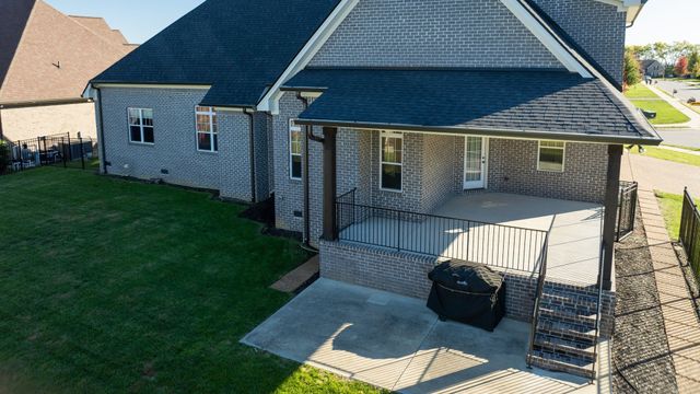 4016 Canberra Dr, Spring Hill, TN 37174
