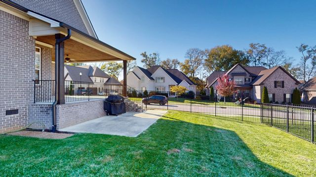 4016 Canberra Dr, Spring Hill, TN 37174